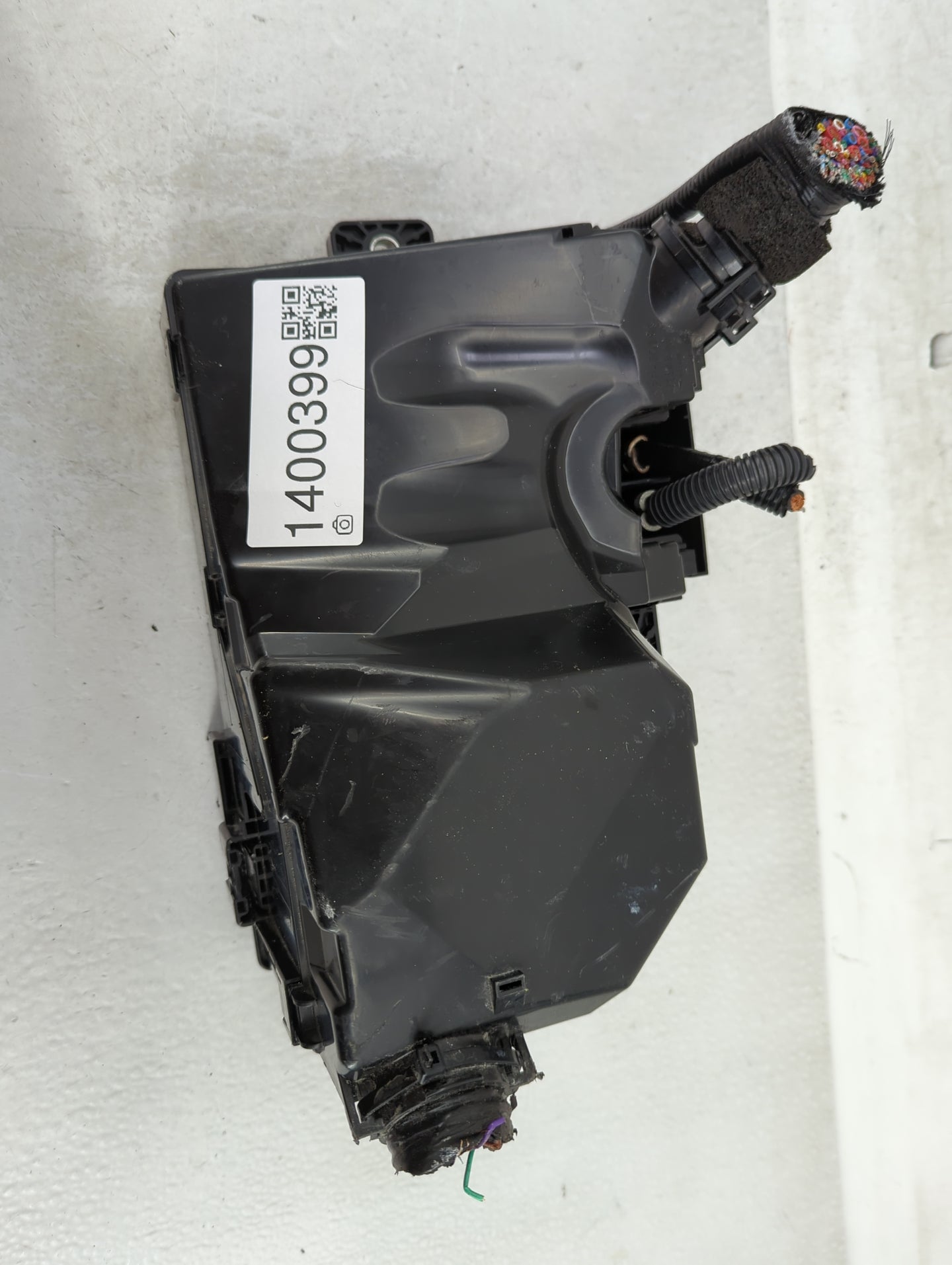 2023 Honda Accord Fusebox Fuse Box Panel Relay Module P/N:3220030AA00 Fits OEM Used Auto Parts - Oemusedautoparts1.com