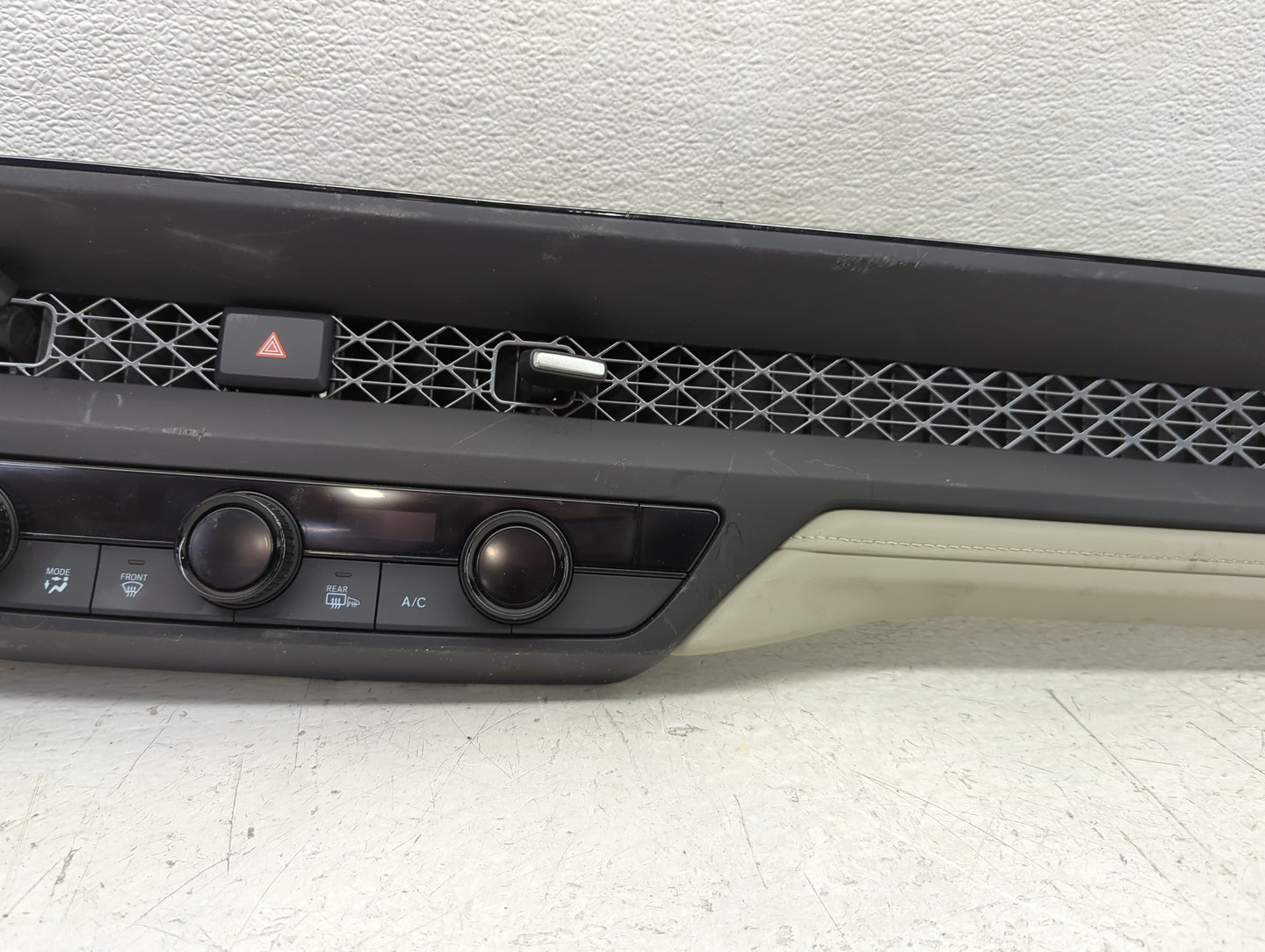 2023 Honda Accord Climate Control Module Temperature AC/Heater Replacement P/N:7961030AA710M1 Fits OEM Used Auto Parts - Oem