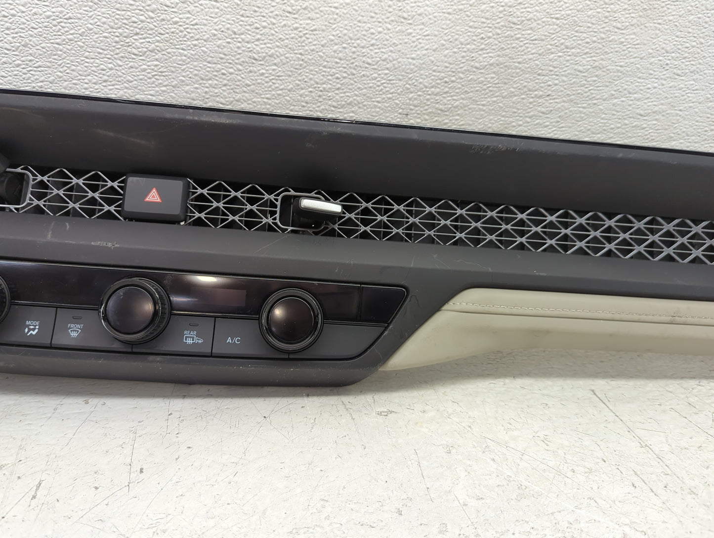 2023 Honda Accord Climate Control Module Temperature AC/Heater Replacement P/N:7961030AA710M1 Fits OEM Used Auto Parts - Oem