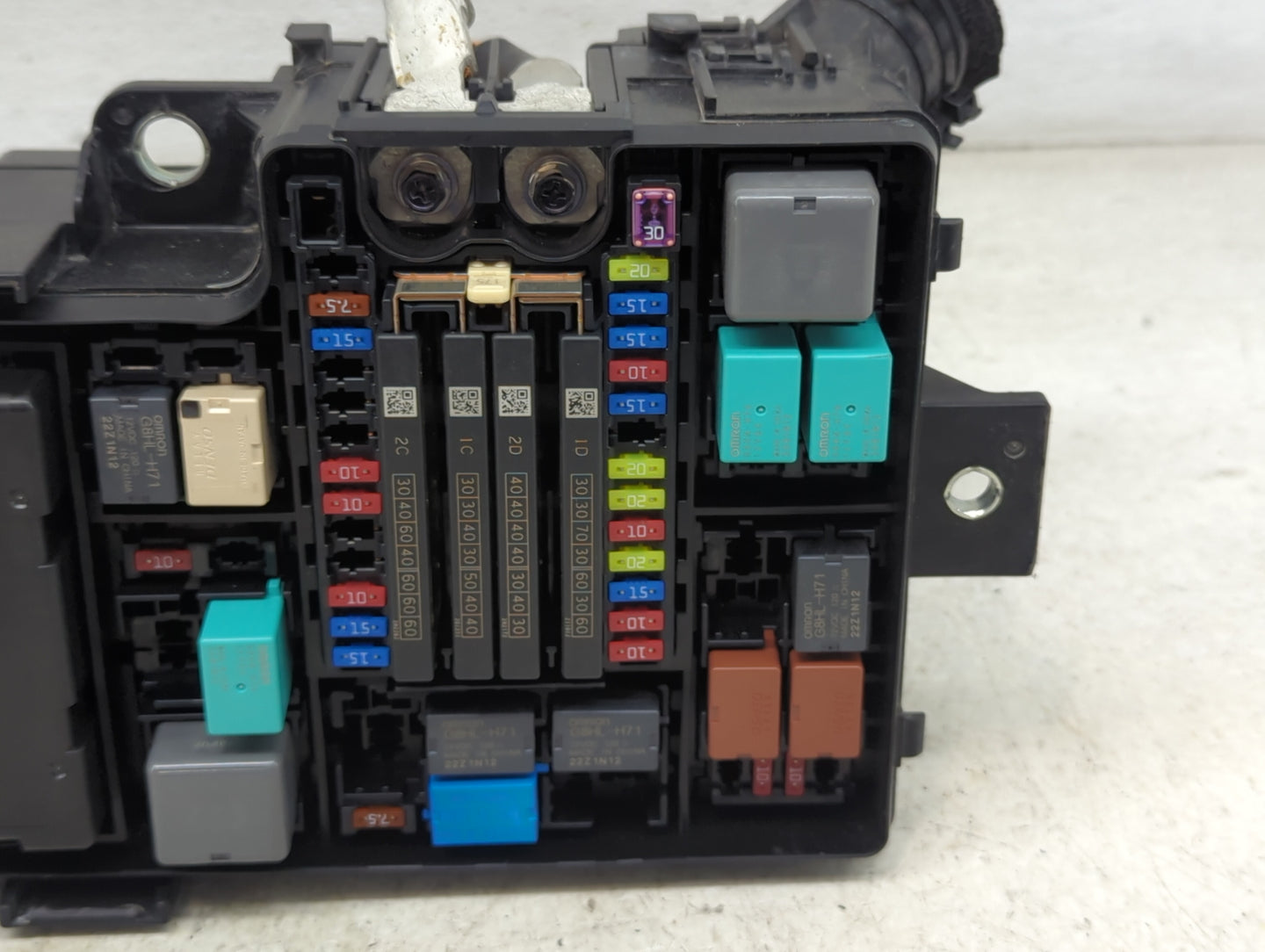 2023 Honda Accord Fusebox Fuse Box Panel Relay Module P/N:30A-A010 A62S000WFQ Fits OEM Used Auto Parts - Oemusedautoparts1.c