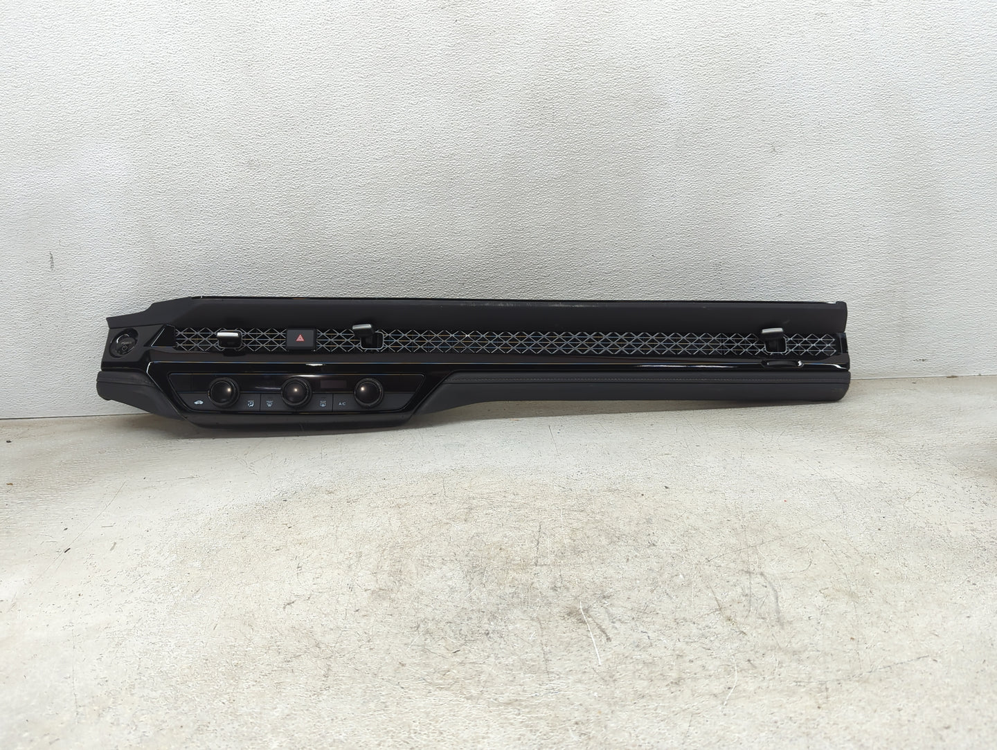 2023 Honda Accord Climate Control Module Temperature AC/Heater Replacement P/N:7725030A A520M1 Fits OEM Used Auto Parts - Oe