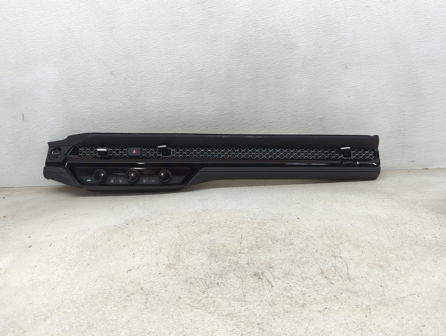 2023 Honda Accord Climate Control Module Temperature AC/Heater Replacement P/N:7725030A A520M1 Fits OEM Used Auto Parts - Oe