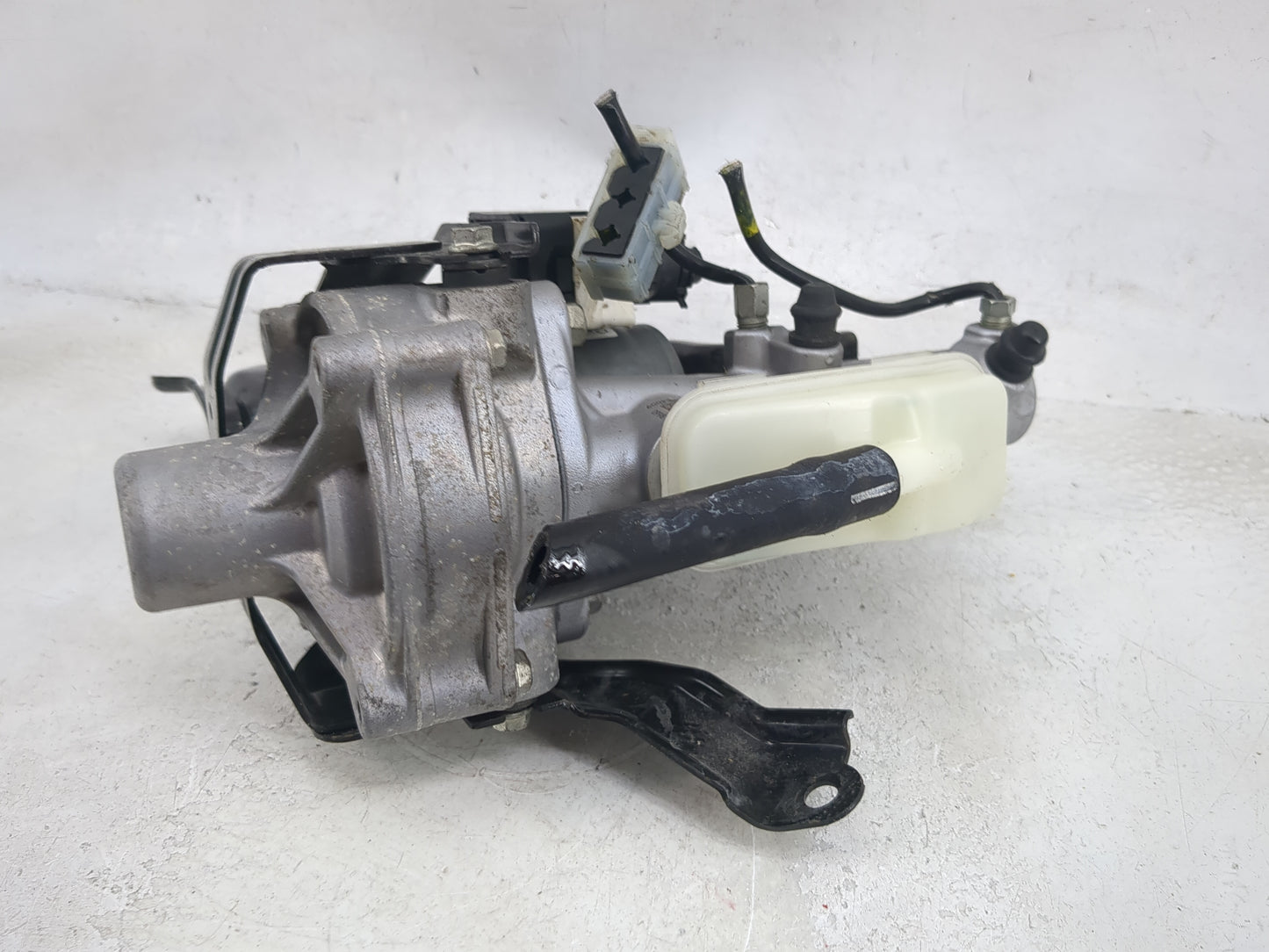 2023 Honda Accord Brake Master Cylinder - Oemusedautoparts1.com