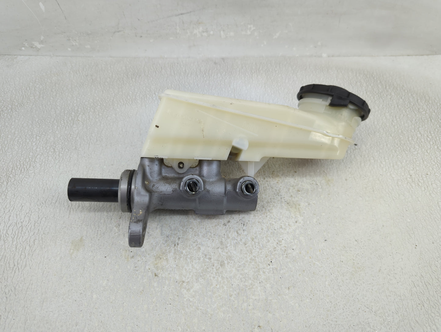 2022-2022 Honda Civic Brake Master Cylinder - Oemusedautoparts1.com