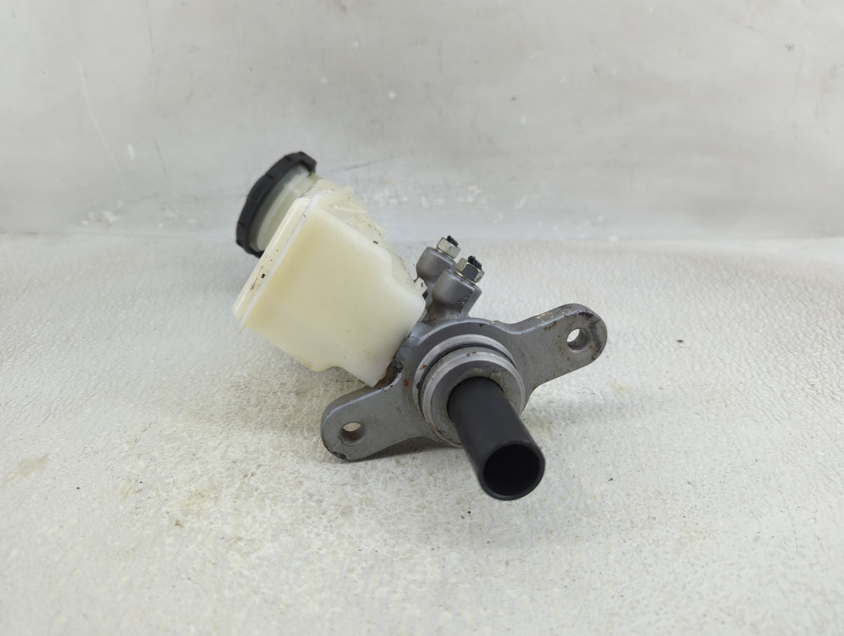 2022-2022 Honda Civic Brake Master Cylinder 1312092 - Oemusedautoparts1.com