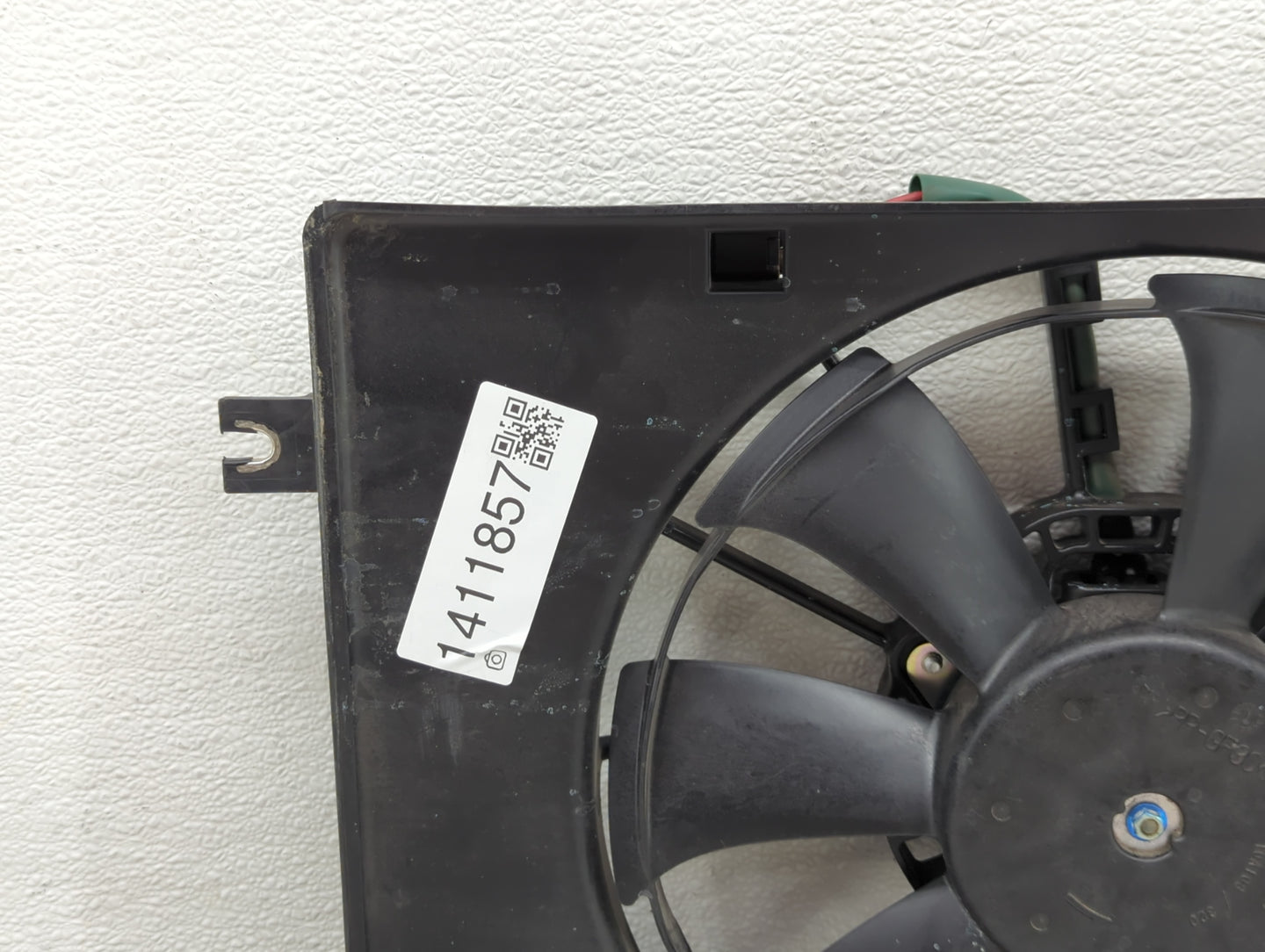 2023 Honda Civic Left Radiator Fan Motor Assembly 1411857 - Oemusedautoparts1.com