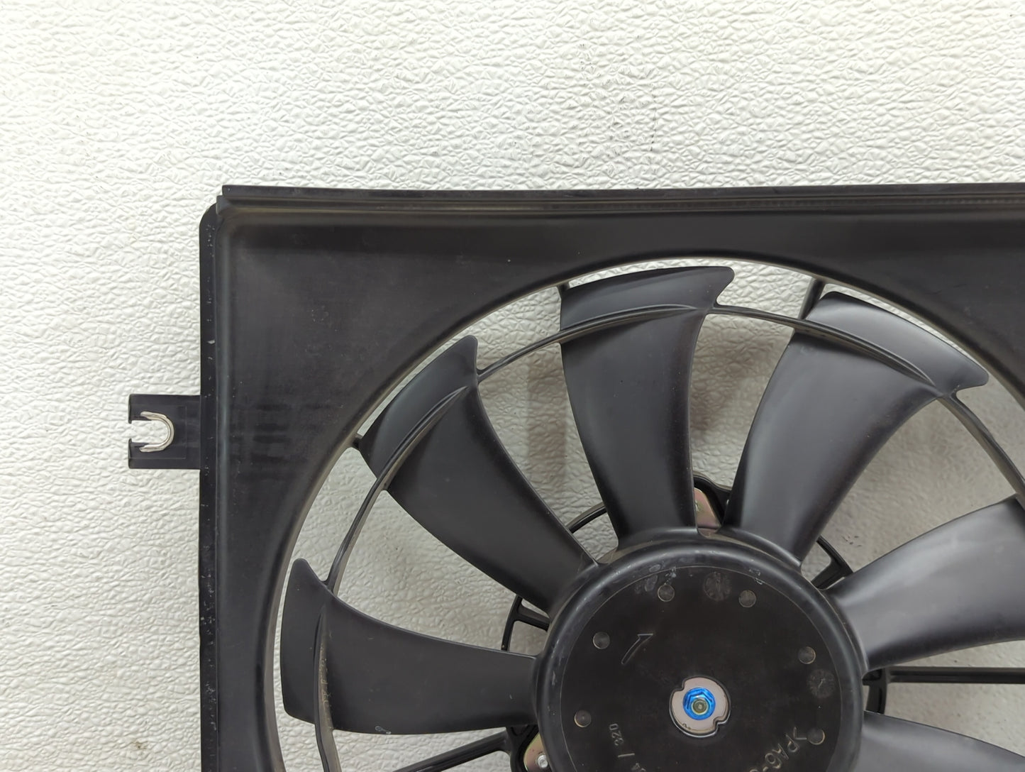 2023 Honda Civic Left Radiator Fan Motor Assembly 1411859 - Oemusedautoparts1.com