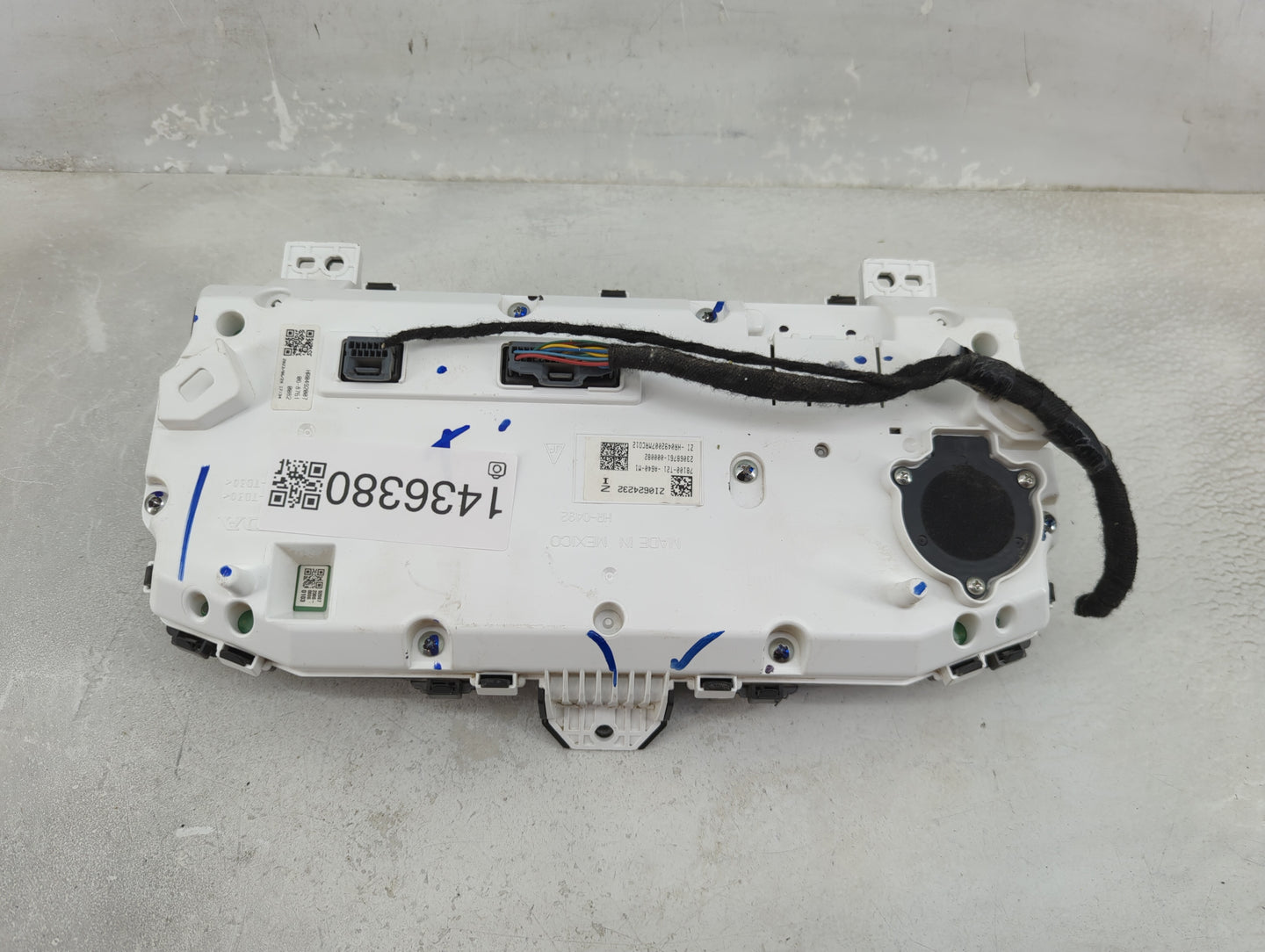 2022 Honda Civic Instrument Cluster Speedometer Gauges P/N:78100-T21-A640-M1 Fits OEM Used Auto Parts - Oemusedautoparts1.co