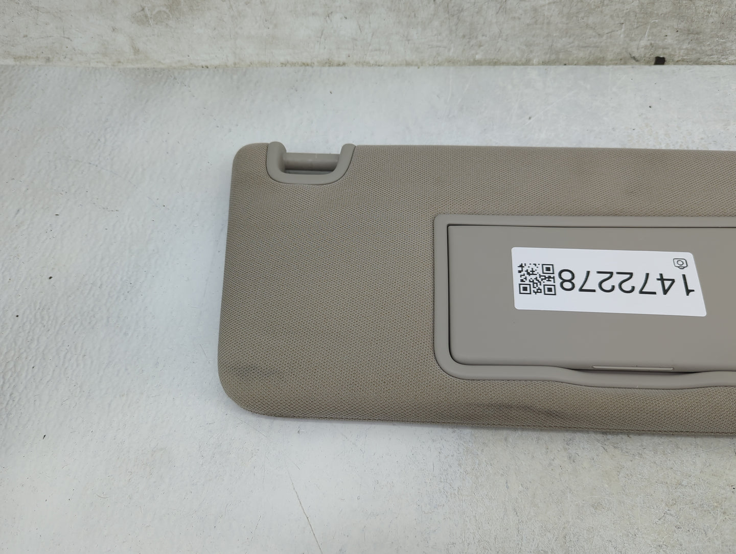 2022 Honda Civic Sun Visor Shade Replacement Passenger Right Mirror Fits OEM Used Auto Parts - Oemusedautoparts1.com