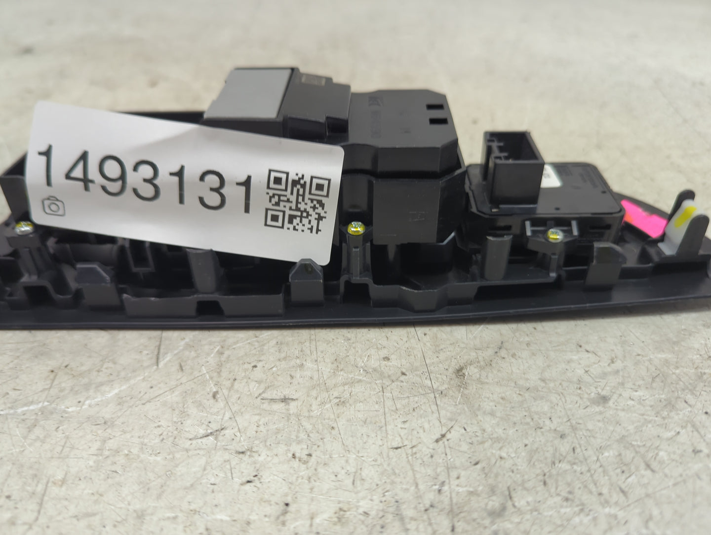 2022 Honda Civic Master Power Window Switch Replacement Driver Side Left P/N:35750-T20-A11 Fits OEM Used Auto Parts - Oemuse
