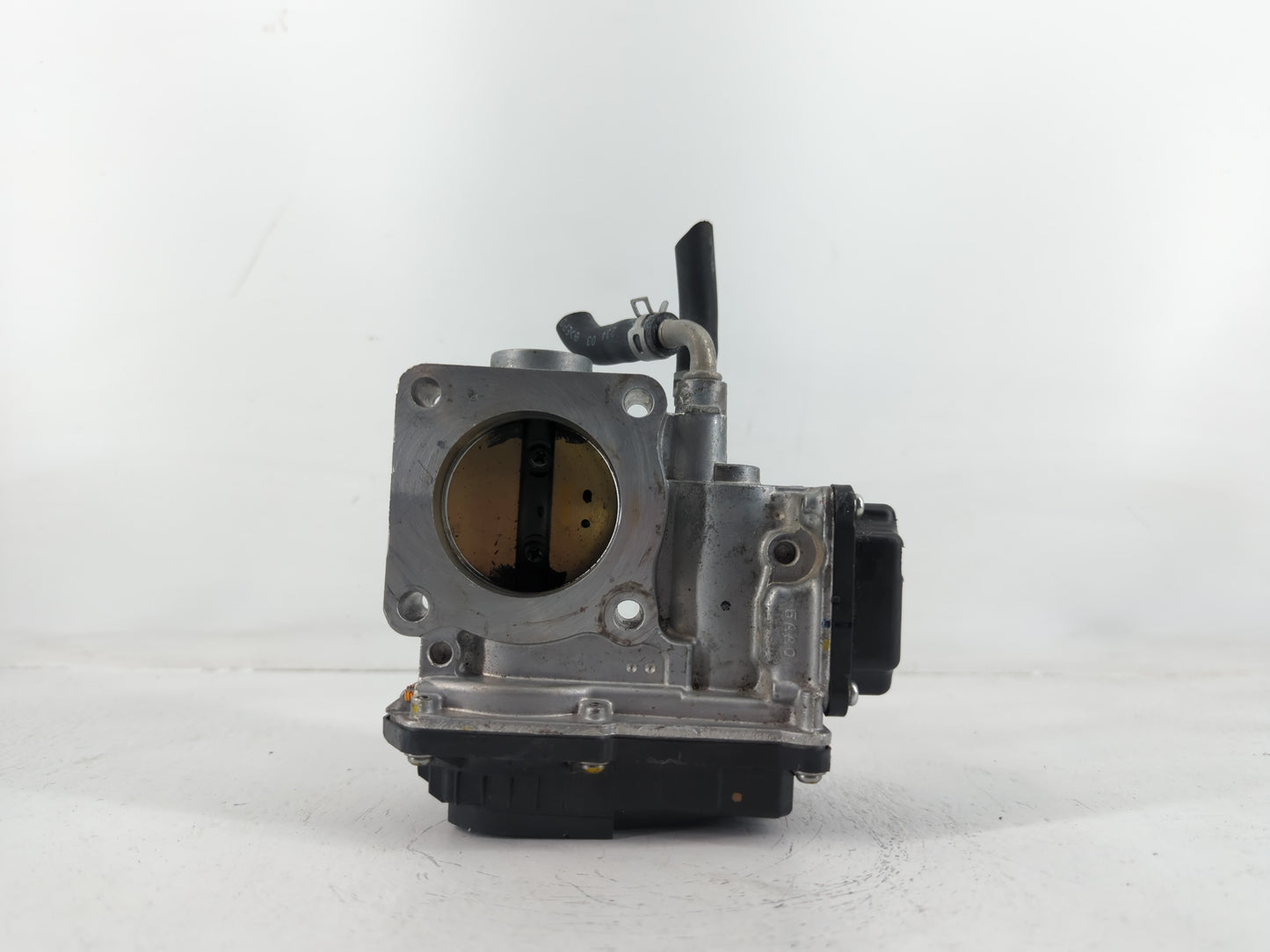 2016-2022 Honda Civic Throttle Body P/N:192044 M130629, GMG9A Fits Fits 2016 2017 2018 2019 2020 2021 2022 OEM Used Auto Par