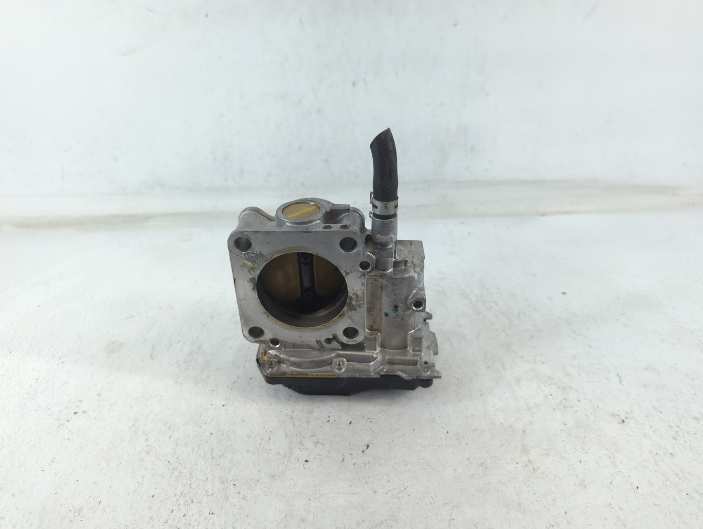 2016-2022 Honda Civic Throttle Body P/N:135187 M21126, GMH1A Fits Fits 2016 2017 2018 2019 2020 2021 2022 OEM Used Auto Part