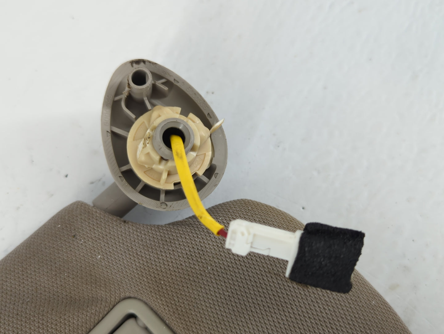 2023 Honda Cr-V Sun Visor Shade Replacement Passenger Right Mirror Fits OEM Used Auto Parts - Oemusedautoparts1.com