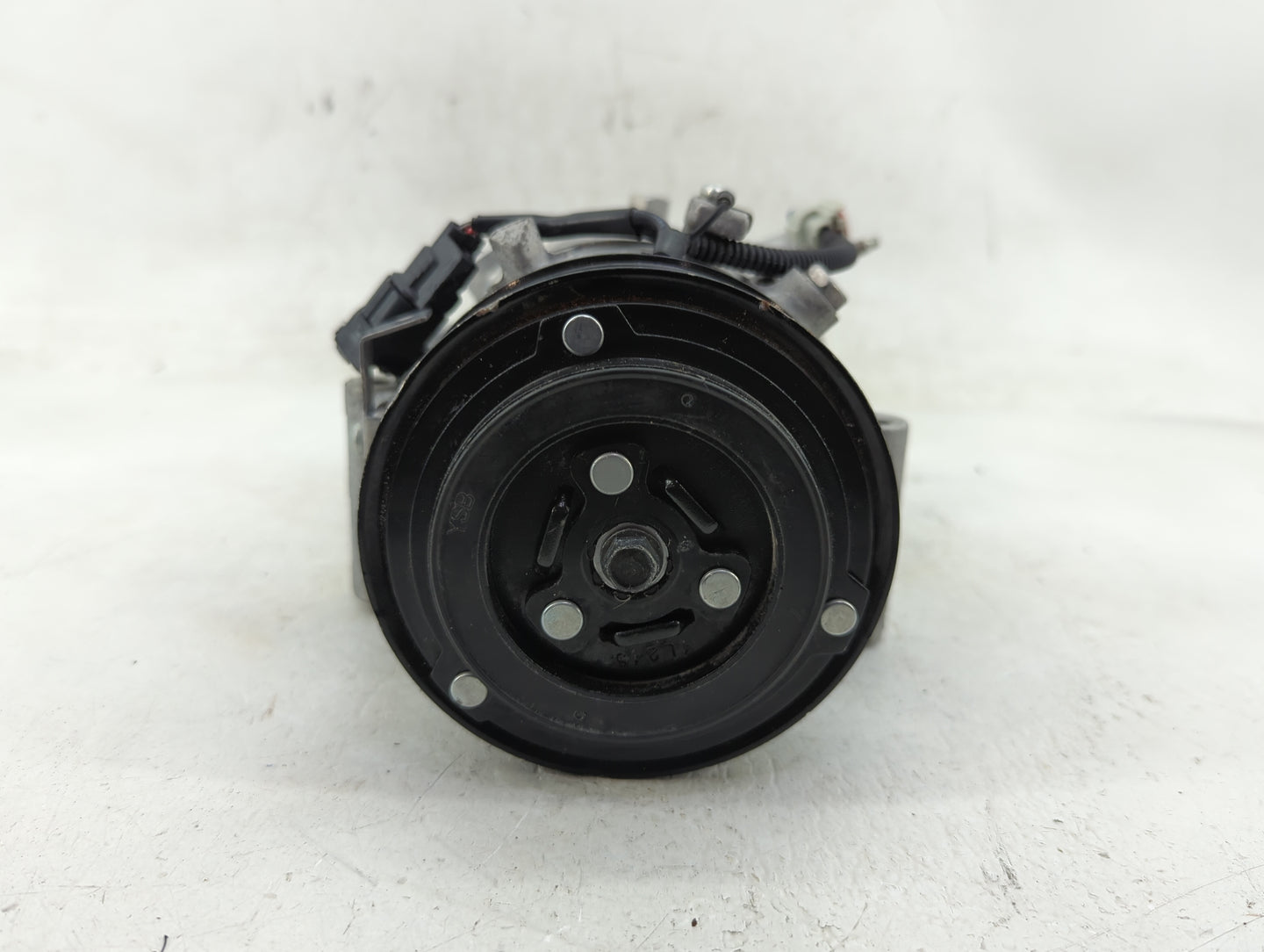2023 Honda Cr-v Air Conditioning A/c Ac Compressor Oem - Oemusedautoparts1.com