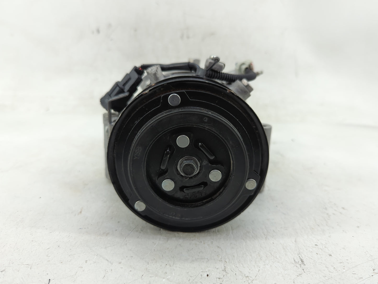 2023 Honda Cr-v Air Conditioning A/c Ac Compressor Oem - Oemusedautoparts1.com