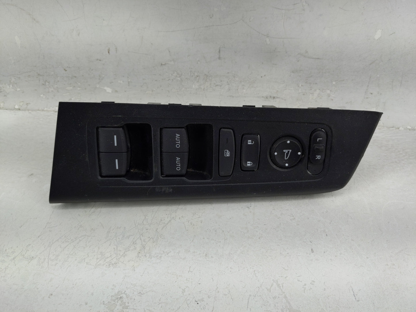 2023 Honda Cr-V Master Power Window Switch Replacement Driver Side Left P/N:TZA A111 Fits OEM Used Auto Parts - Oemusedautop