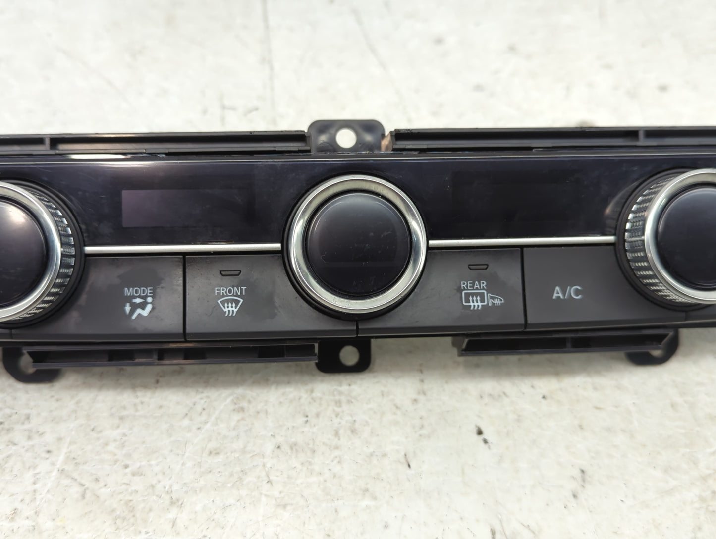 2023 Honda Cr-V Climate Control Module Temperature AC/Heater Replacement P/N:79610T22A300M1 Fits OEM Used Auto Parts - Oemus