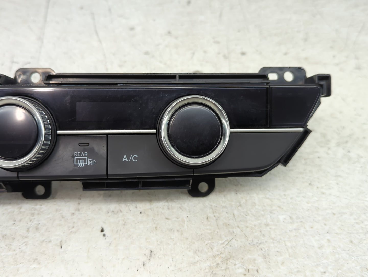 2023 Honda Cr-V Climate Control Module Temperature AC/Heater Replacement P/N:79610T22A300M1 Fits OEM Used Auto Parts - Oemus