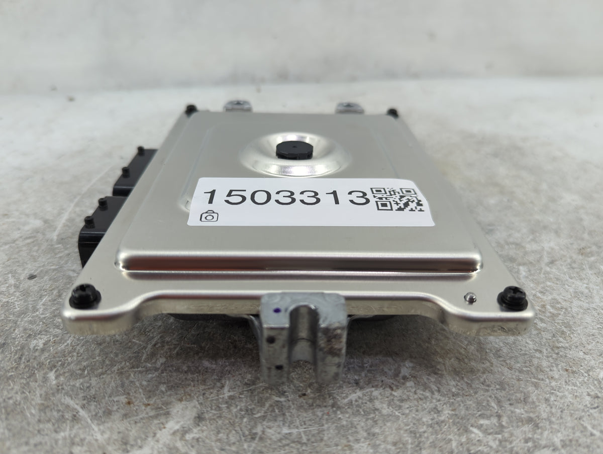 2023 Honda Cr-V PCM Engine Control Computer ECU ECM PCU OEM P/N:37820-68A-A63 L548-105350 Fits OEM Used Auto Parts - Oemused