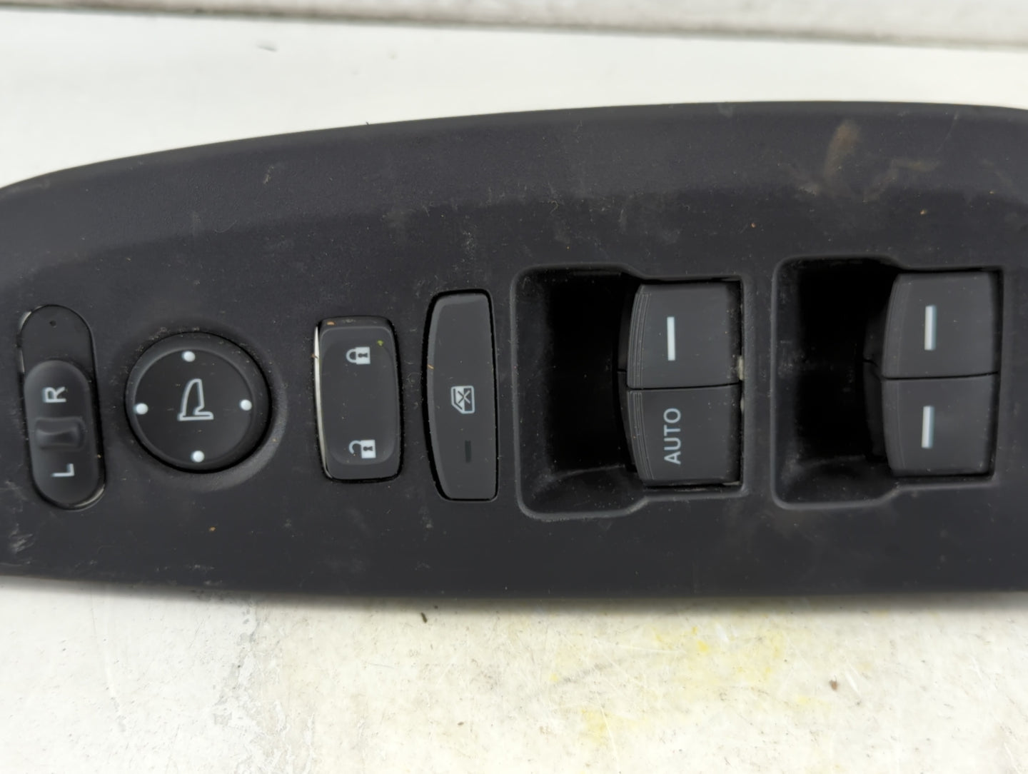 2023 Honda Hr-V Master Power Window Switch Replacement Driver Side Left P/N:TZA A111 Fits OEM Used Auto Parts - Oemusedautop