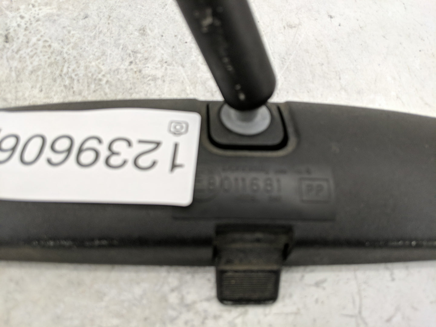 2023 Honda Hr-V Interior Rear View Mirror Replacement OEM P/N:E8011681 Fits OEM Used Auto Parts - Oemusedautoparts1.com