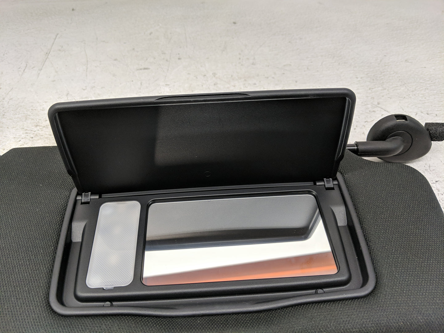 2023 Honda Hr-V Sun Visor Shade Replacement Passenger Right Mirror Fits OEM Used Auto Parts - Oemusedautoparts1.com