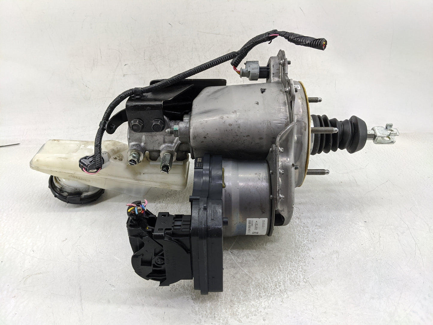 2023 Honda Hr-v Power Brake Booster Oem - Oemusedautoparts1.com