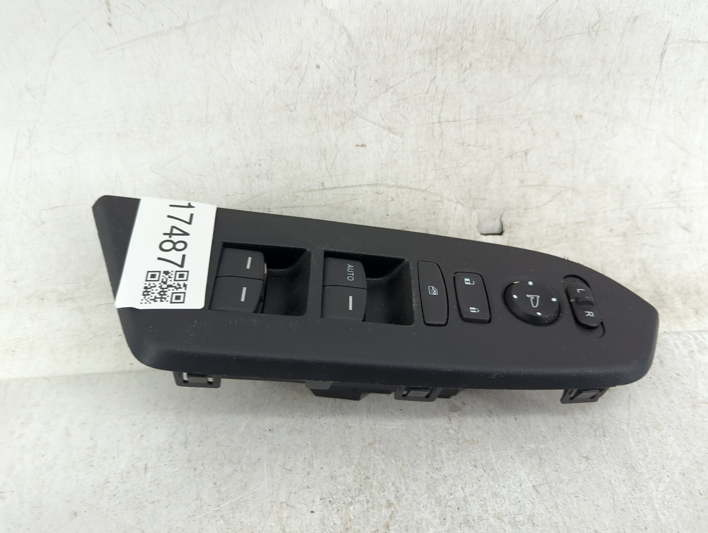 2023 Honda Hr-V Master Power Window Switch Replacement Driver Side Left Fits OEM Used Auto Parts - Oemusedautoparts1.com