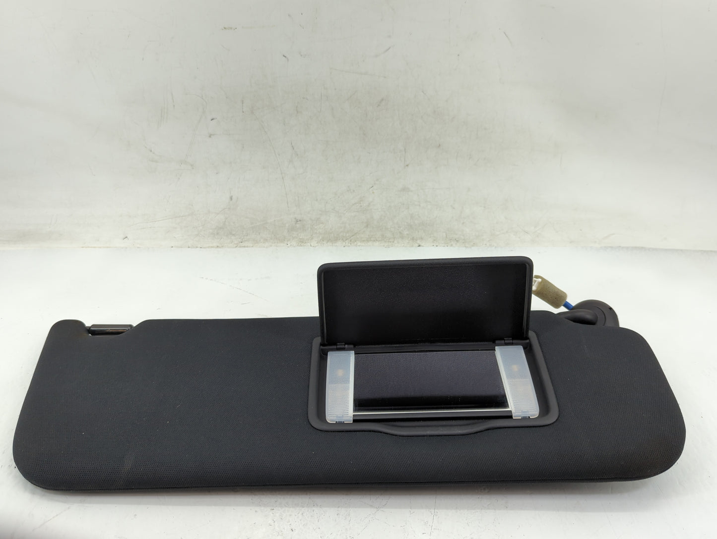 2023 Honda Odyssey Sun Visor Shade Replacement Passenger Right Mirror Fits OEM Used Auto Parts - Oemusedautoparts1.com