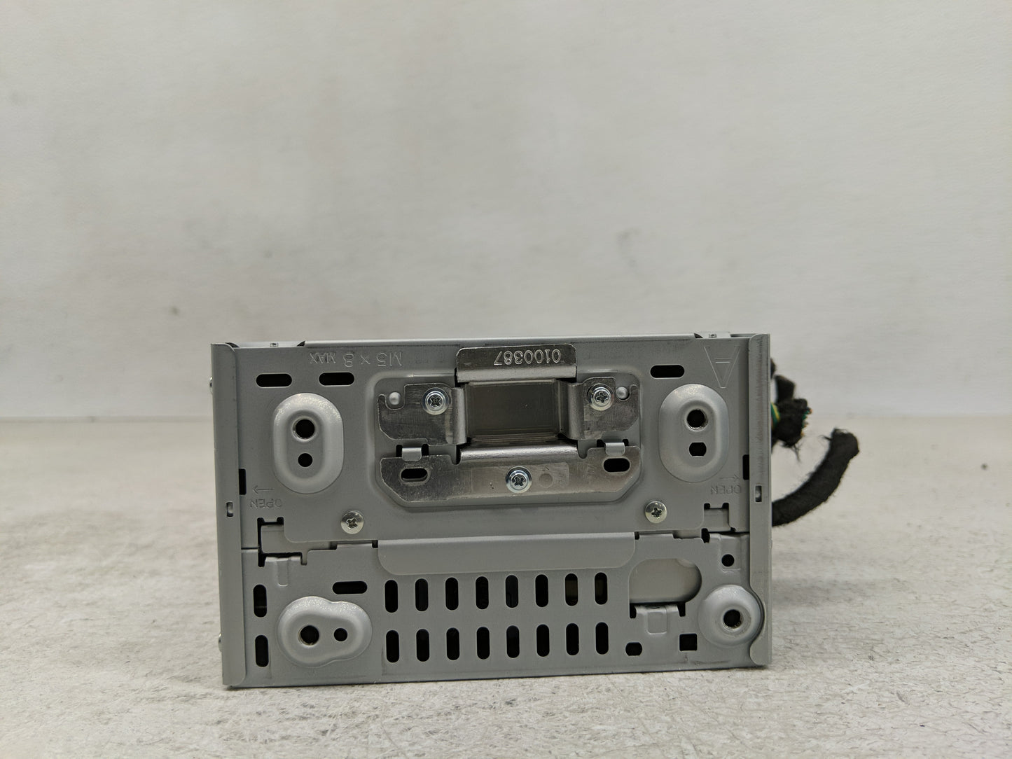 2023 Honda Pilot Radio AM FM Cd Player Receiver Replacement P/N:8A500-T90-A11 Fits OEM Used Auto Parts - Oemusedautoparts1.c