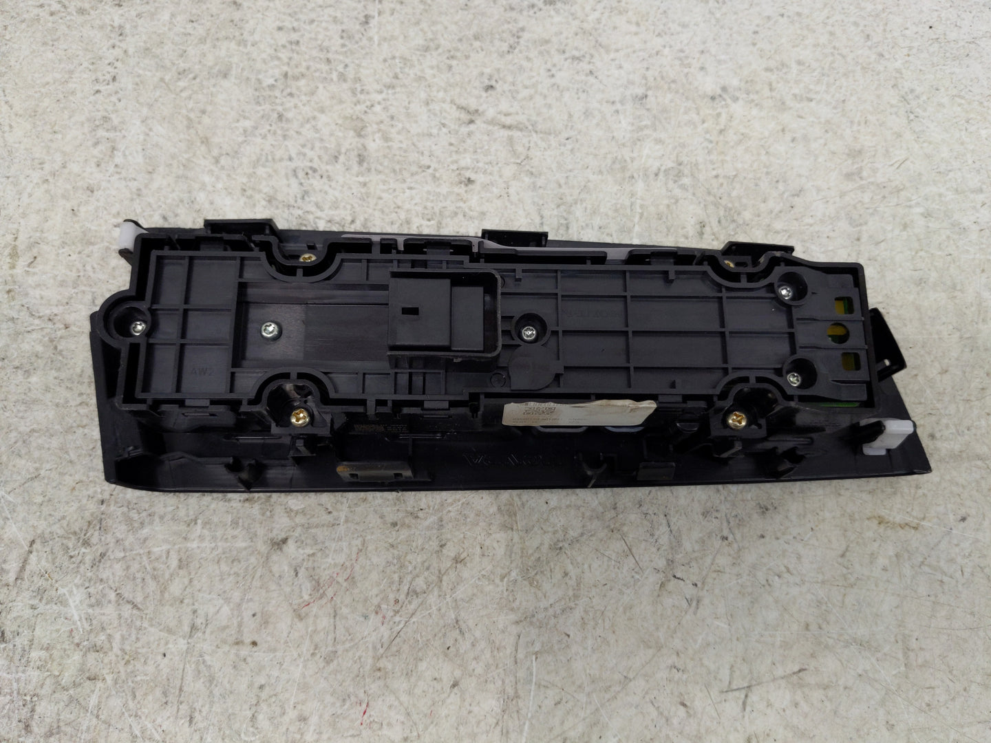 2023 Honda Pilot Master Power Window Switch Replacement Driver Side Left P/N:35750-T90-A11 Fits OEM Used Auto Parts - Oemuse