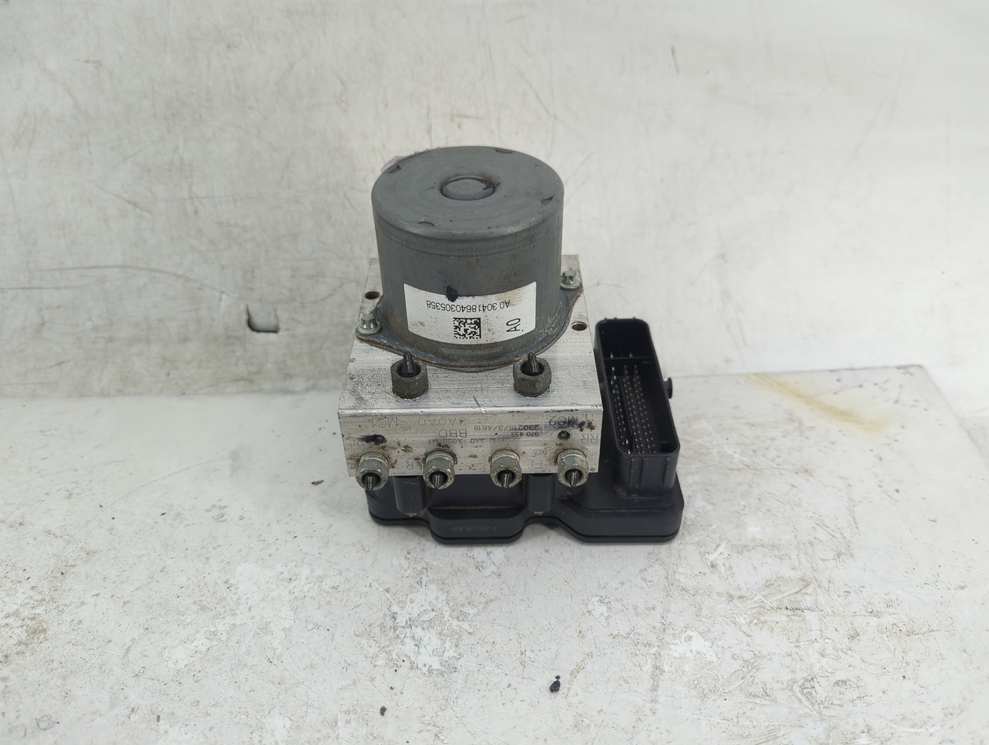 2023 Honda Pilot ABS Pump Control Module Replacement P/N:0265957093 Fits OEM Used Auto Parts - Oemusedautoparts1.com