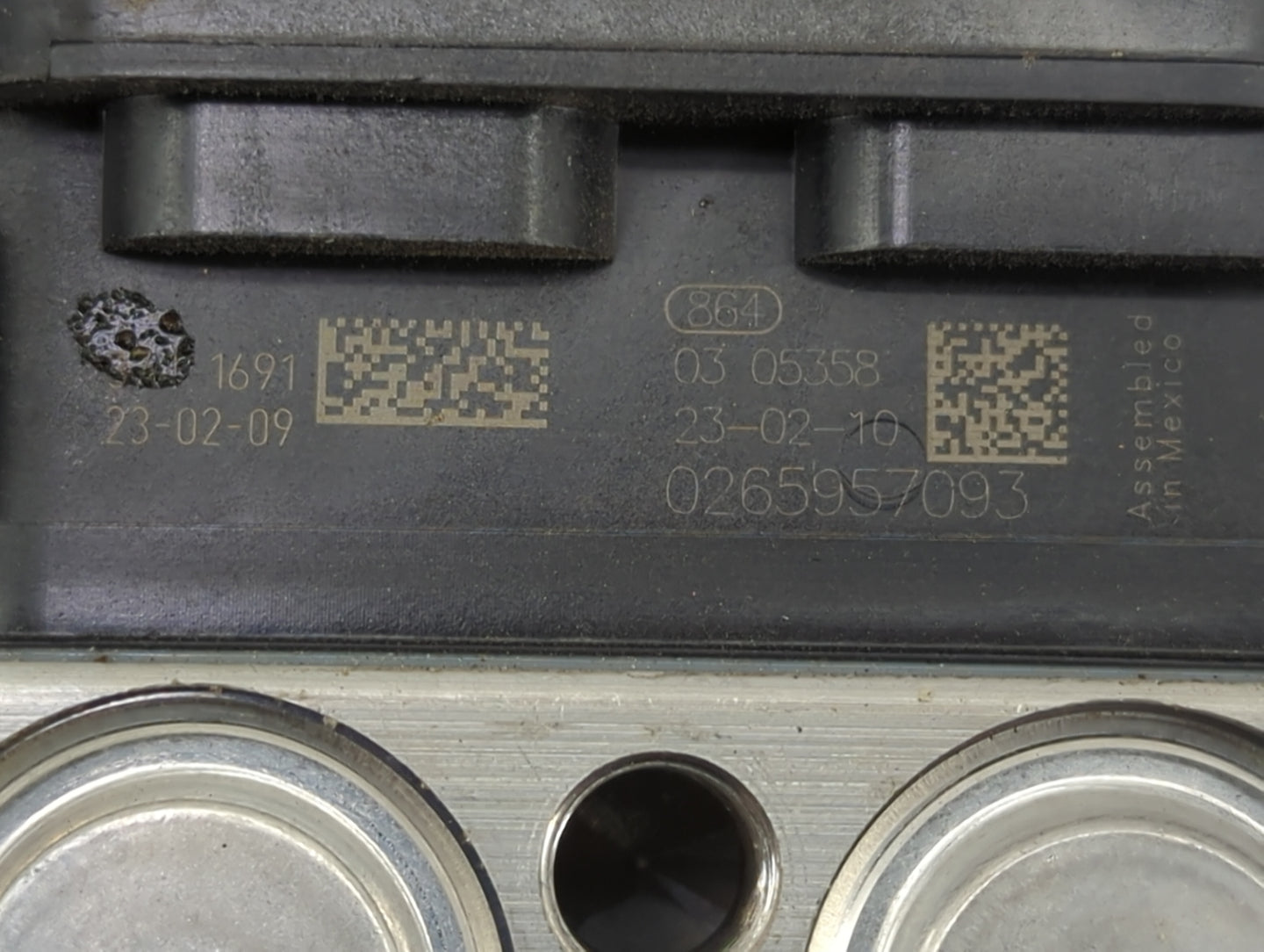 2023 Honda Pilot ABS Pump Control Module Replacement P/N:0265957093 Fits OEM Used Auto Parts - Oemusedautoparts1.com