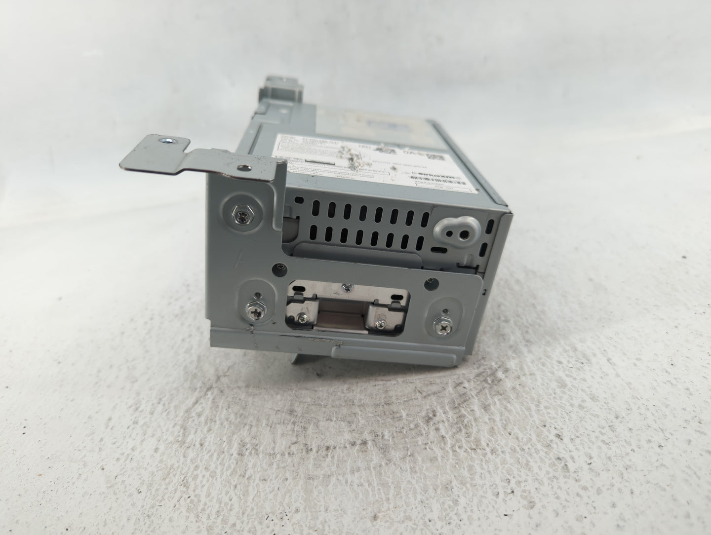 2023 Honda Pilot Radio AM FM Cd Player Receiver Replacement P/N:25915 3LZ1C Fits OEM Used Auto Parts - Oemusedautoparts1.com