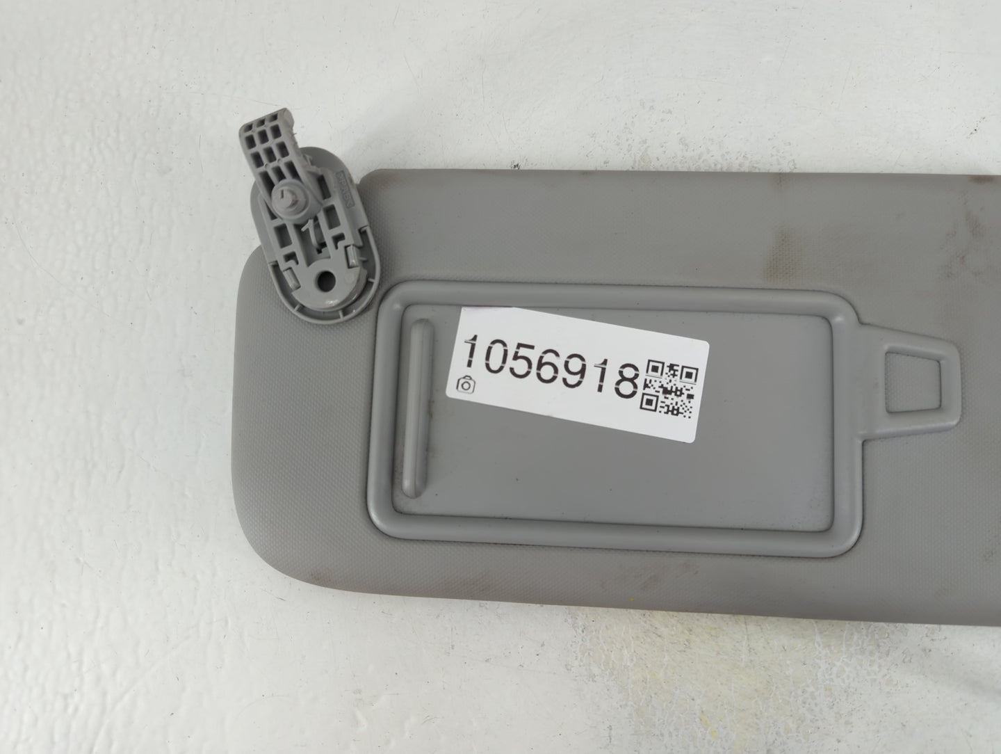 2021-2022 Hyundai Elantra Sun Visor Shade Replacement Passenger Right Mirror Fits Fits 2021 2022 OEM Used Auto Parts - Oemus
