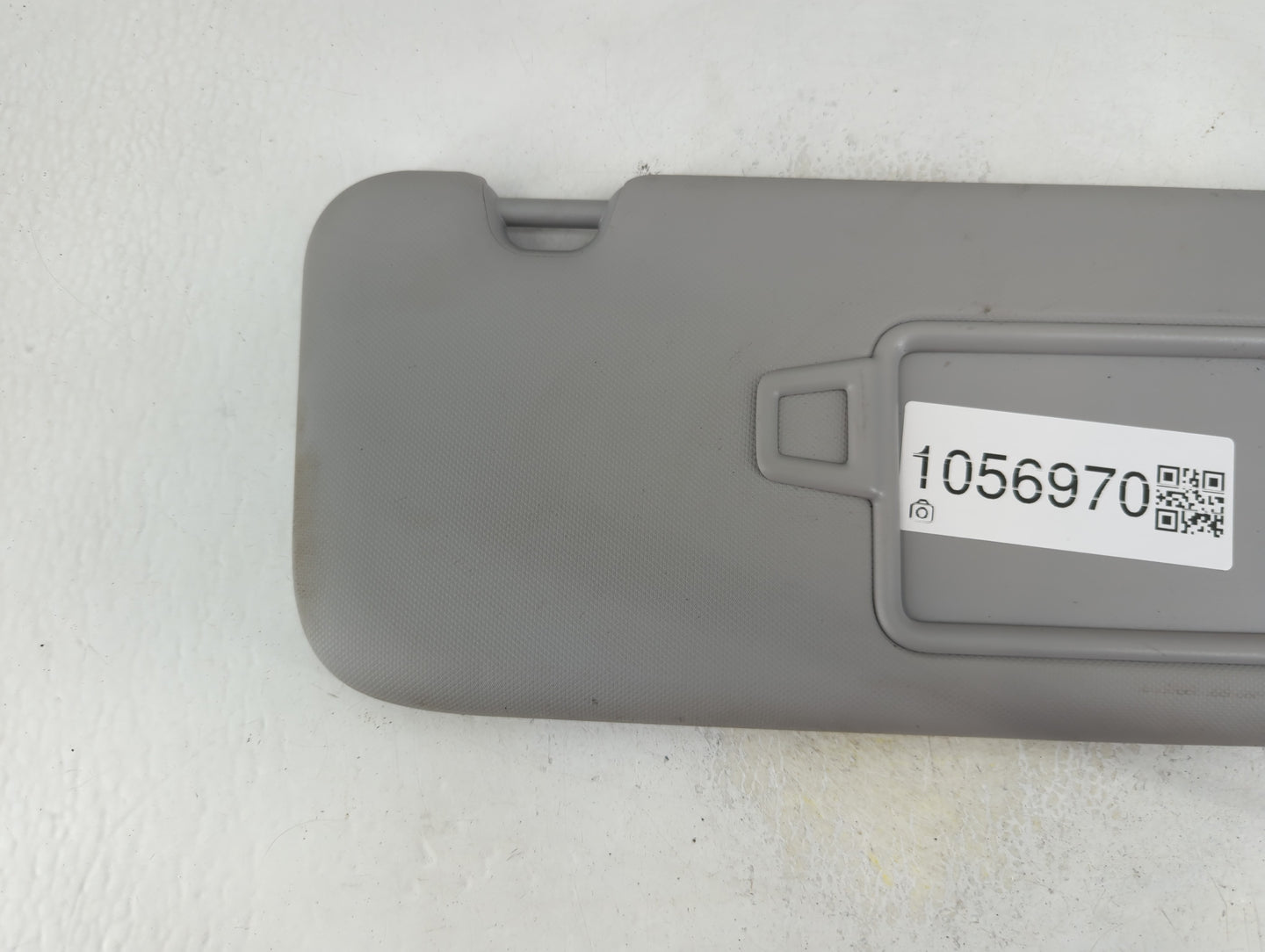 2021-2022 Hyundai Elantra Sun Visor Shade Replacement Driver Left Mirror Fits Fits 2021 2022 OEM Used Auto Parts - Oemusedau