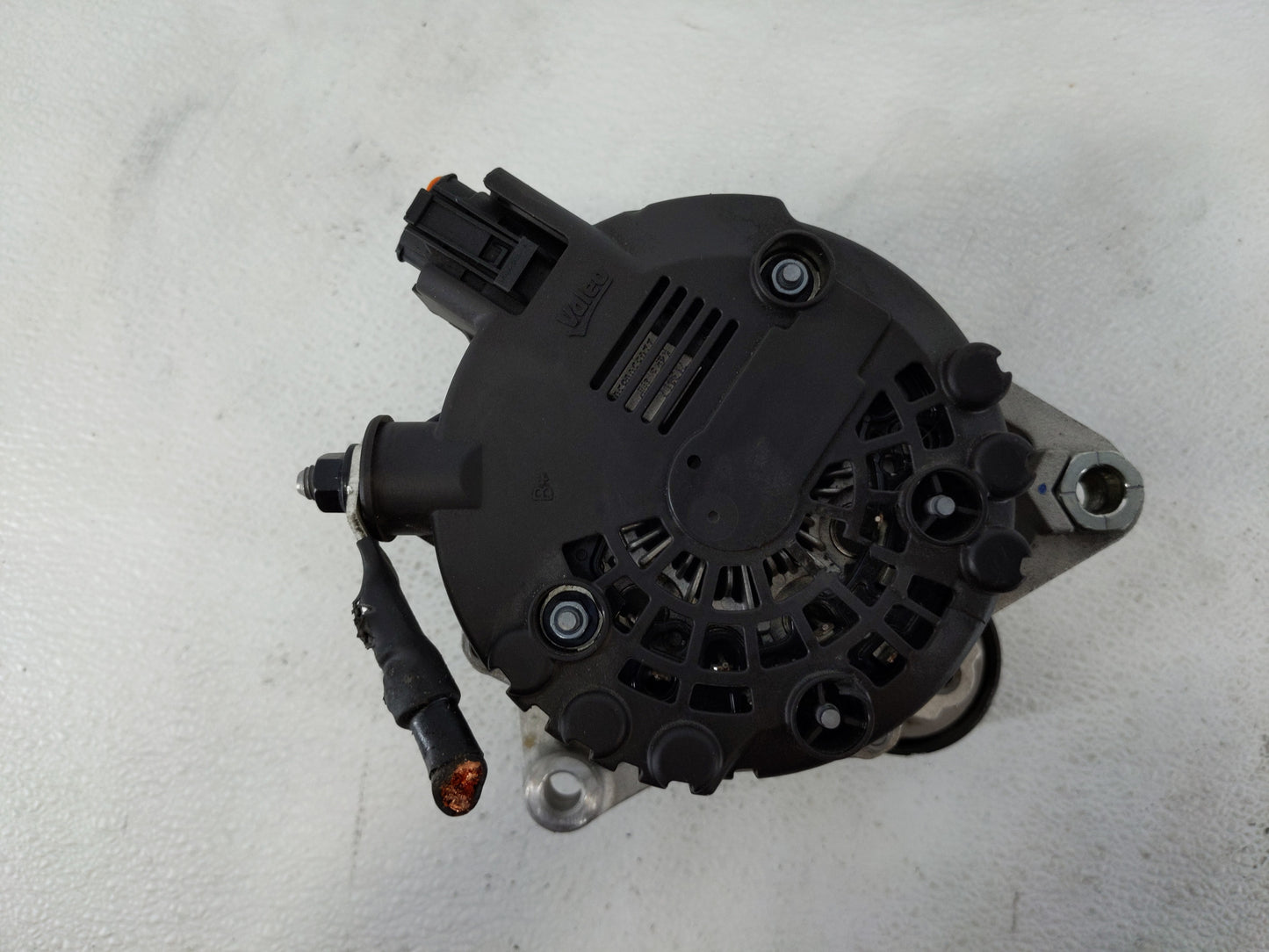 2021-2022 Hyundai Elantra Alternator Replacement Generator Charging Assembly Engine OEM P/N:37300-2J355 Fits Fits 2021 2022 
