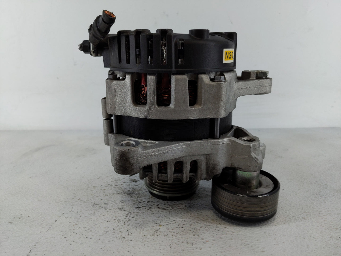 2021-2022 Hyundai Elantra Alternator Replacement Generator Charging Assembly Engine OEM P/N:37300-2J355 Fits Fits 2021 2022 