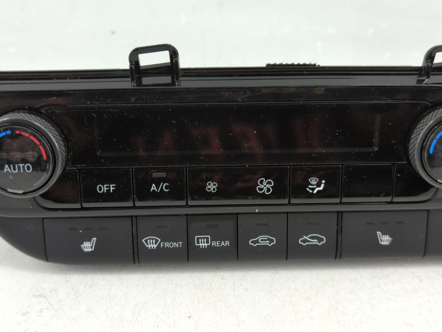 2021-2022 Hyundai Elantra Climate Control Module Temperature AC/Heater Replacement P/N:97250-AA410LM5 Fits Fits 2021 2022 OE