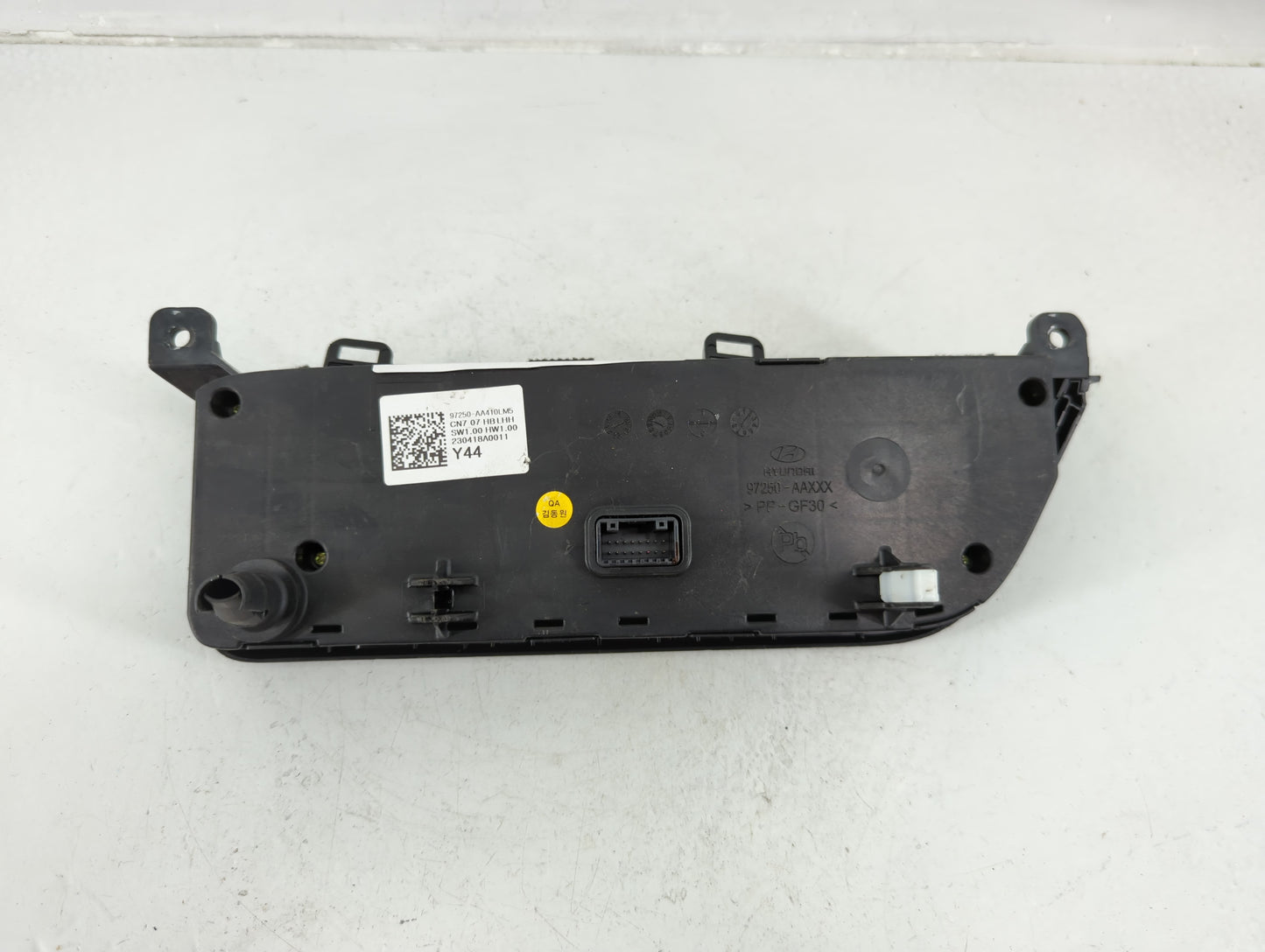 2021-2022 Hyundai Elantra Climate Control Module Temperature AC/Heater Replacement P/N:97250-AA410LM5 Fits Fits 2021 2022 OE