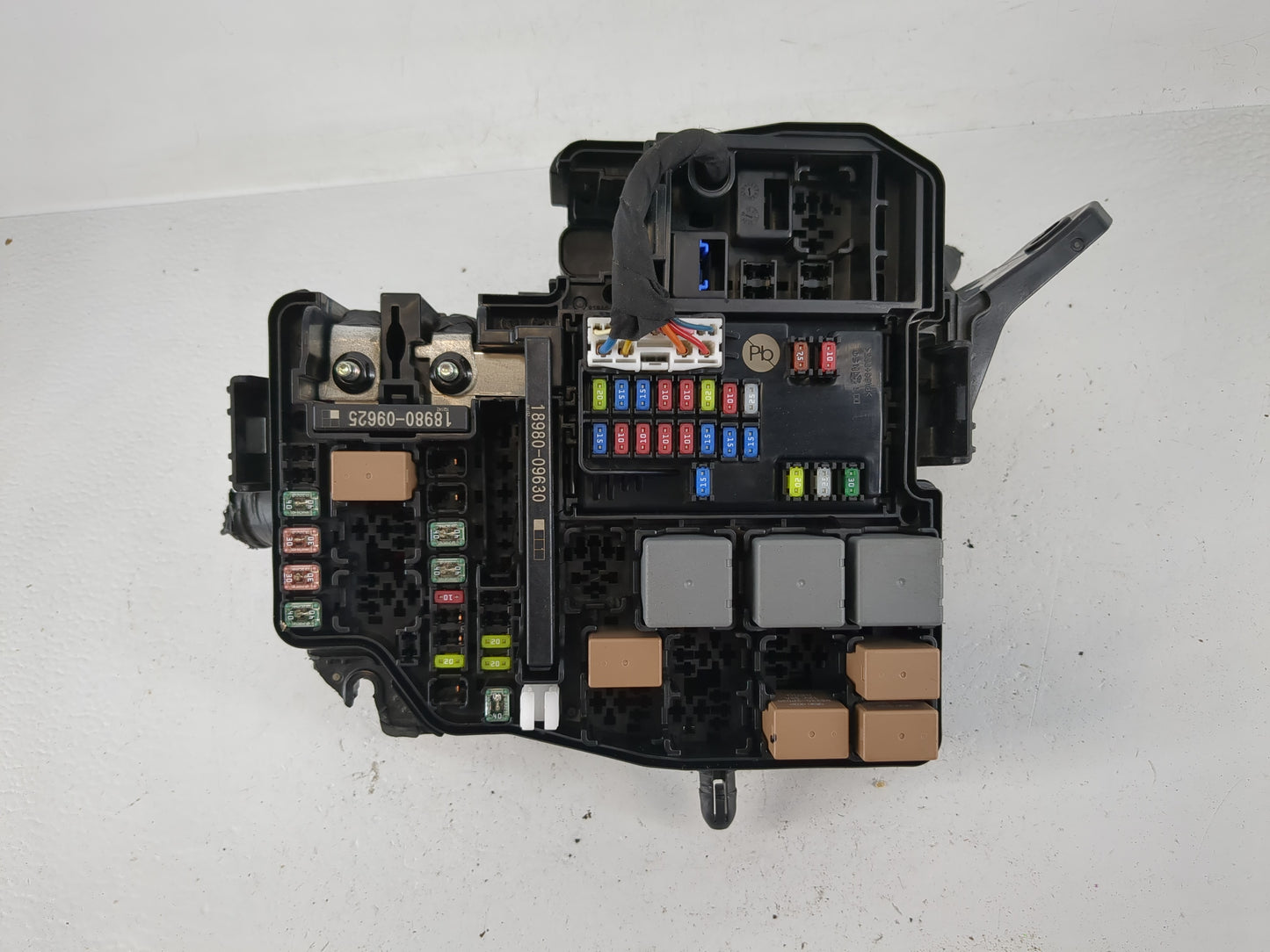2021-2022 Hyundai Elantra Fusebox Fuse Box Panel Relay Module P/N:91956-AA020 Fits Fits 2021 2022 OEM Used Auto Parts - Oemu