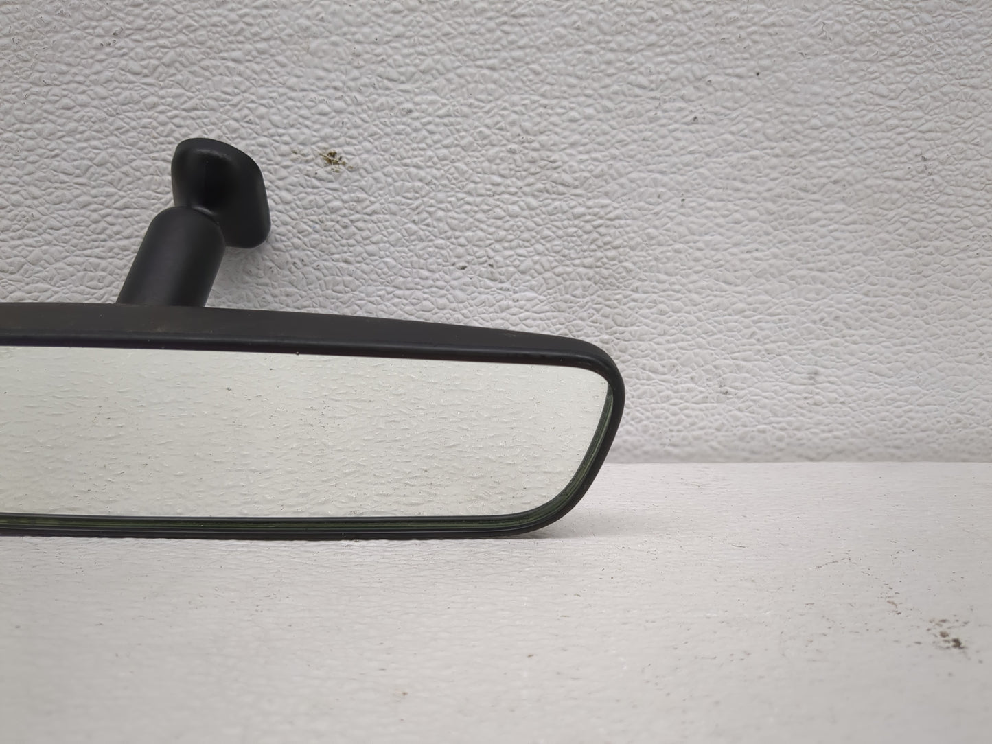 2021-2022 Hyundai Elantra Interior Rear View Mirror Replacement OEM P/N:E11048973 Fits Fits 2020 2021 2022 OEM Used Auto Par