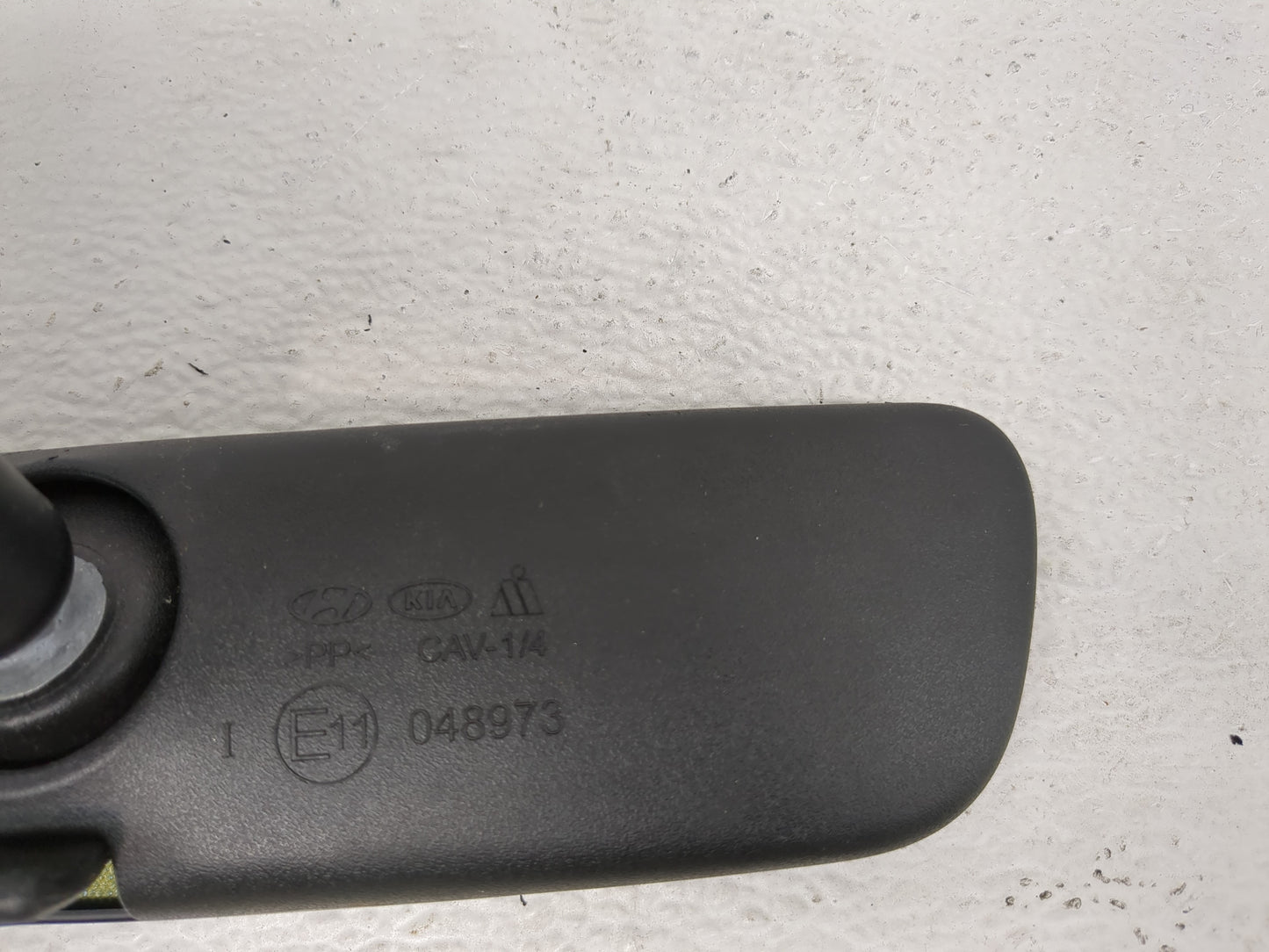 2021-2022 Hyundai Elantra Interior Rear View Mirror Replacement OEM P/N:E11048973 Fits Fits 2020 2021 2022 OEM Used Auto Par