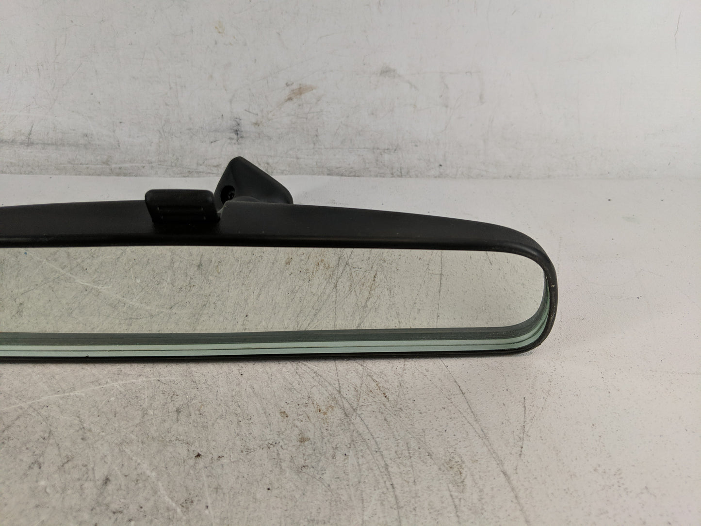 2021-2022 Hyundai Elantra Interior Rear View Mirror Replacement OEM Fits Fits 2020 2021 2022 OEM Used Auto Parts - Oemusedau
