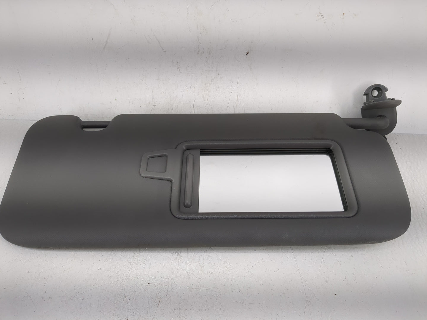 2023 Hyundai Elantra Sun Visor Shade Replacement Passenger Right Mirror Fits OEM Used Auto Parts - Oemusedautoparts1.com
