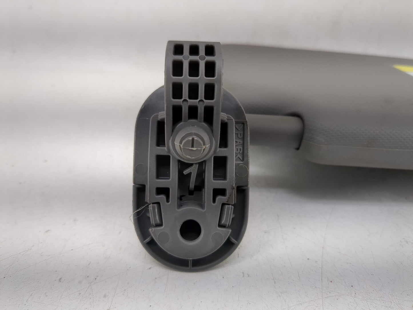 2023 Hyundai Elantra Sun Visor Shade Replacement Driver Left Mirror Fits OEM Used Auto Parts - Oemusedautoparts1.com