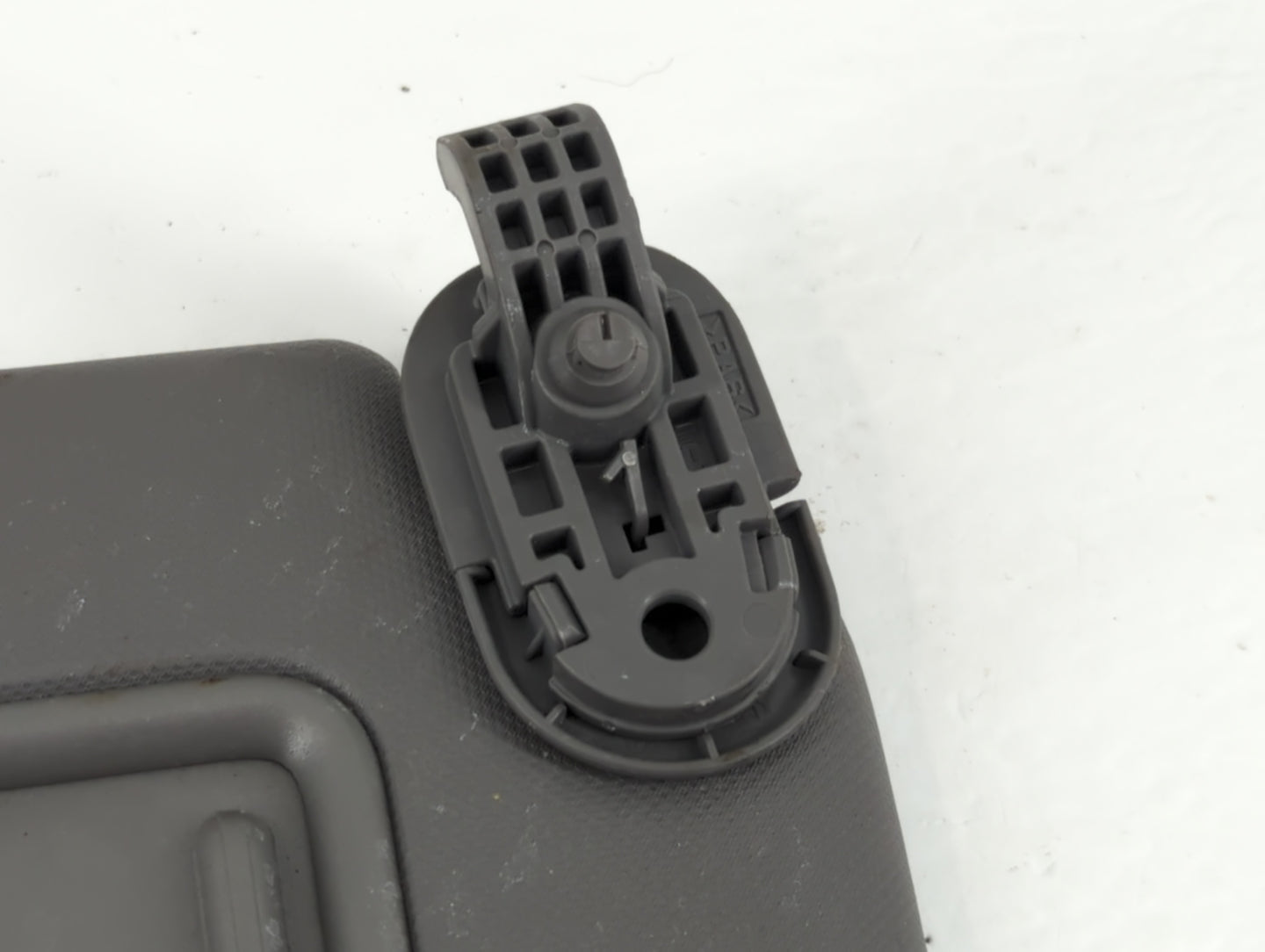 2021-2022 Hyundai Elantra Sun Visor Shade Replacement Passenger Right Mirror Fits Fits 2021 2022 OEM Used Auto Parts - Oemus