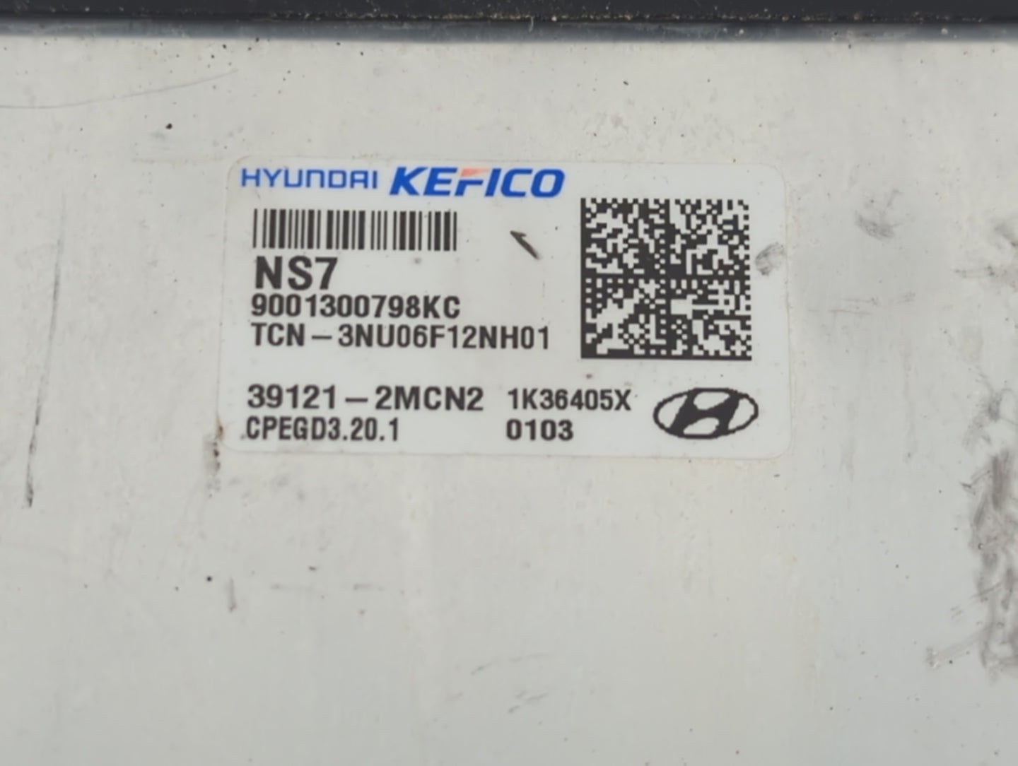 2021-2022 Hyundai Elantra PCM Engine Control Computer ECU ECM PCU OEM P/N:39121-2MCN2 Fits Fits 2021 2022 OEM Used Auto Part