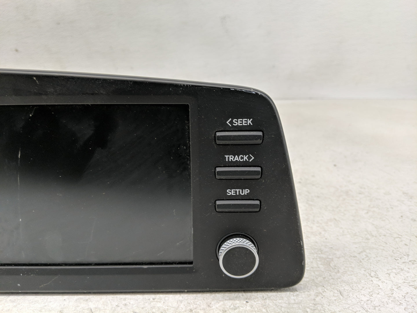 2021-2022 Hyundai Elantra Radio AM FM Cd Player Receiver Replacement P/N:96160-AA240LS5 Fits Fits 2021 2022 OEM Used Auto Pa