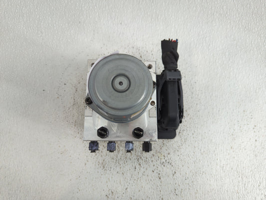 2021-2022 Hyundai Elantra ABS Pump Control Module Replacement P/N:61589-41600 Fits Fits 2021 2022 OEM Used Auto Parts